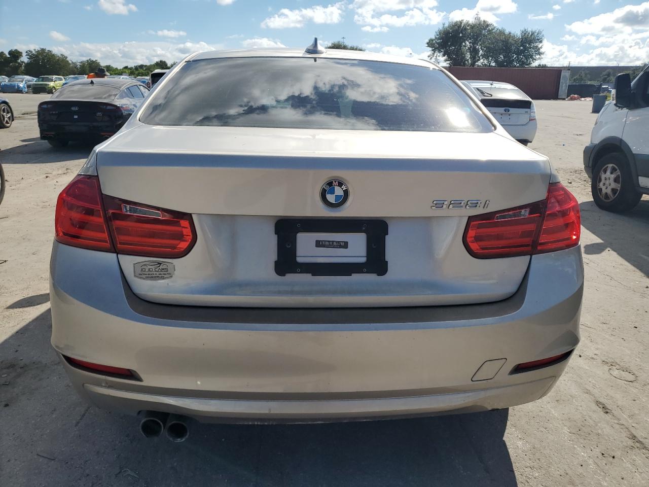 WBA3A5C54EJ465376 2014 BMW 328 I