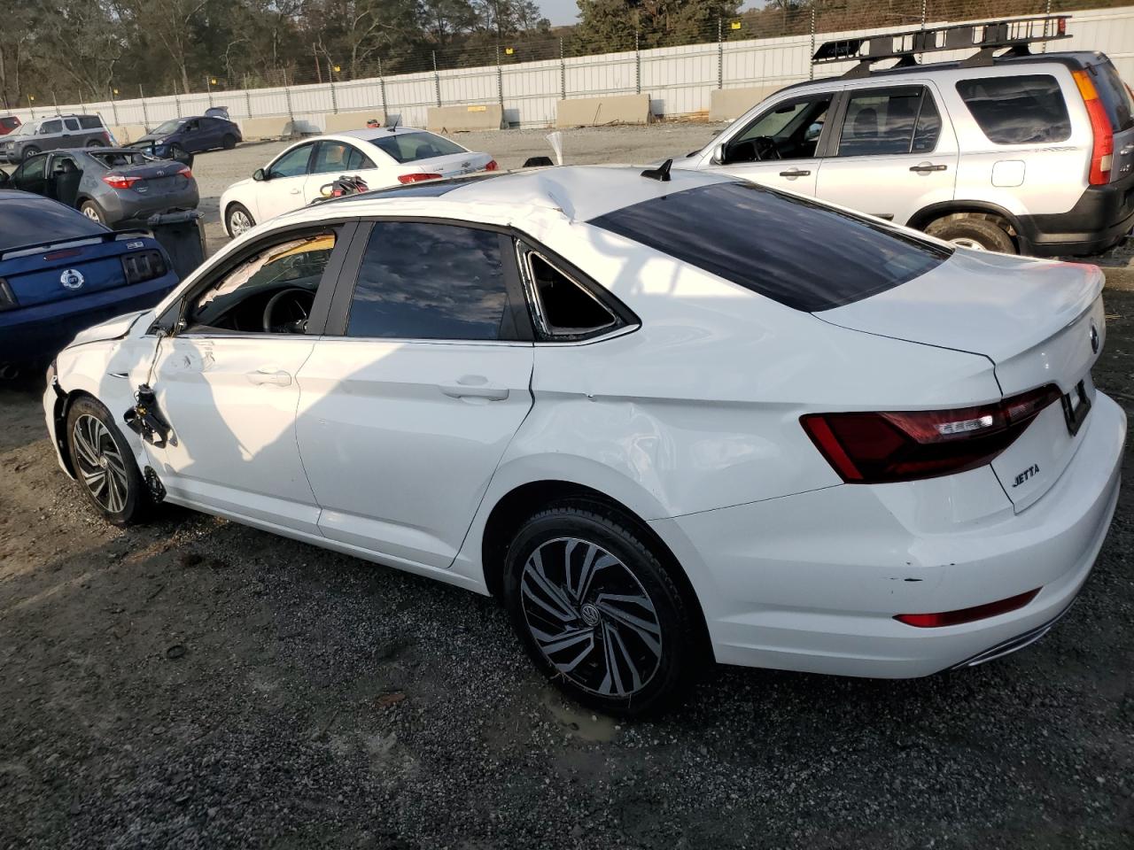 2020 Volkswagen Jetta - Image 2