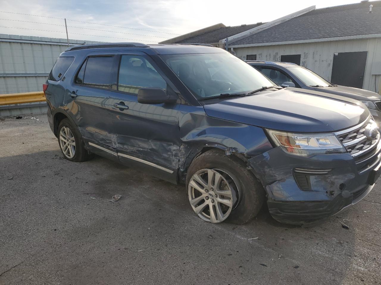 2018 Ford Explorer - Image 4