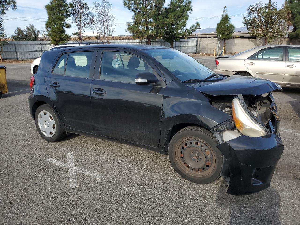 2011 Scion xD - Image 4