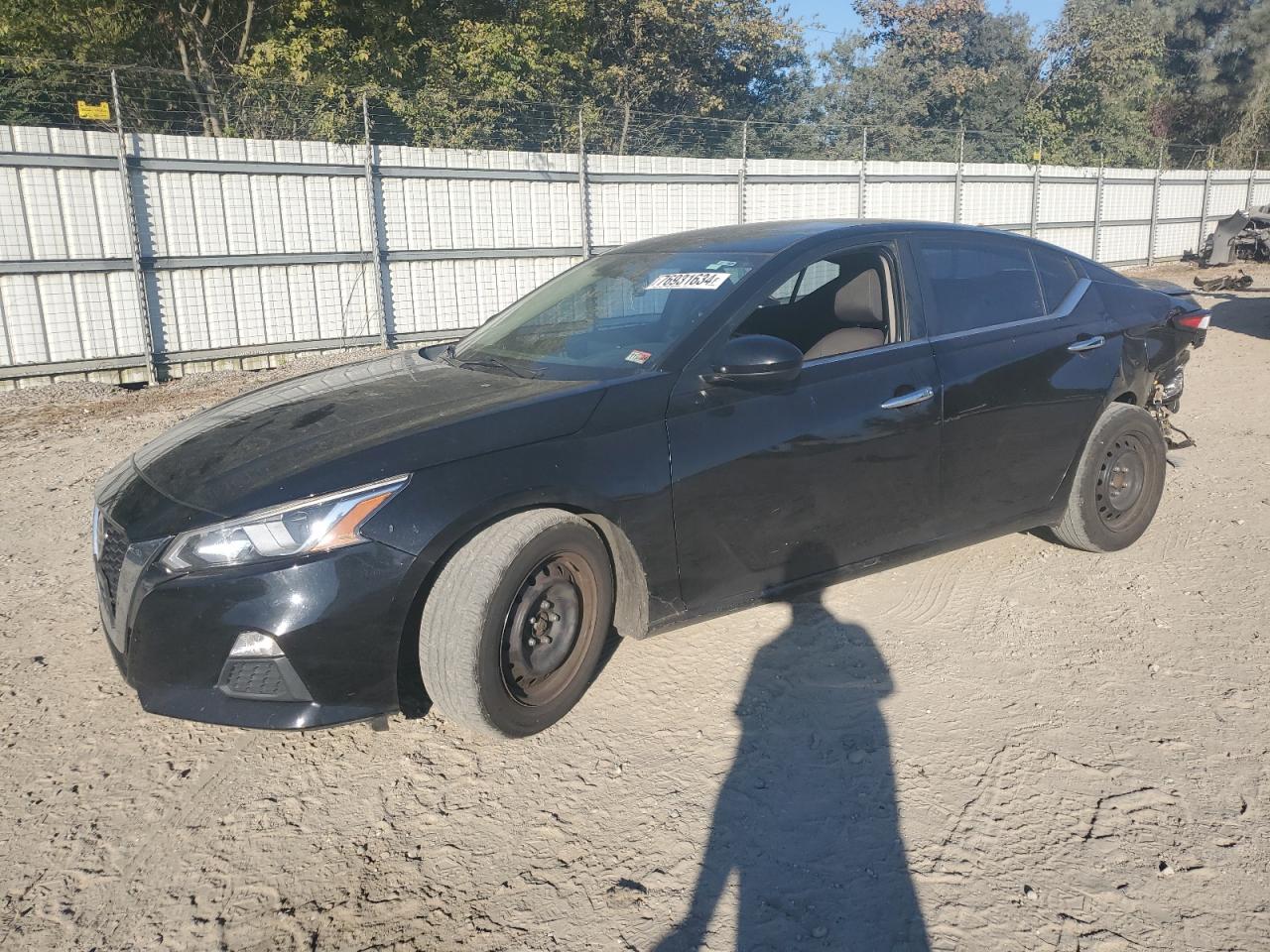 2020 Nissan Altima - Image 1