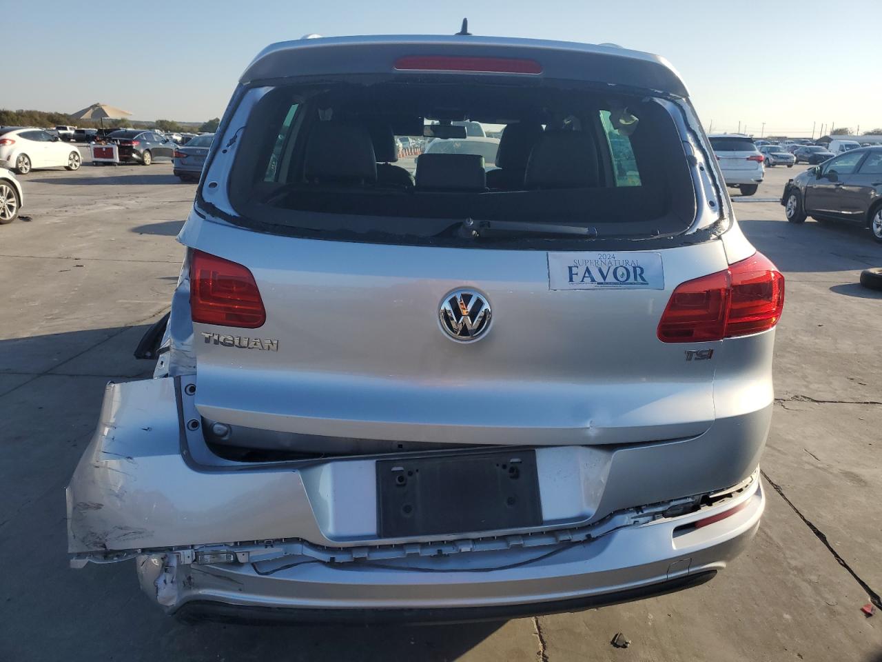 2016 Volkswagen Tiguan S VIN: WVGAV7AX0GW614110 Lot: 77282684