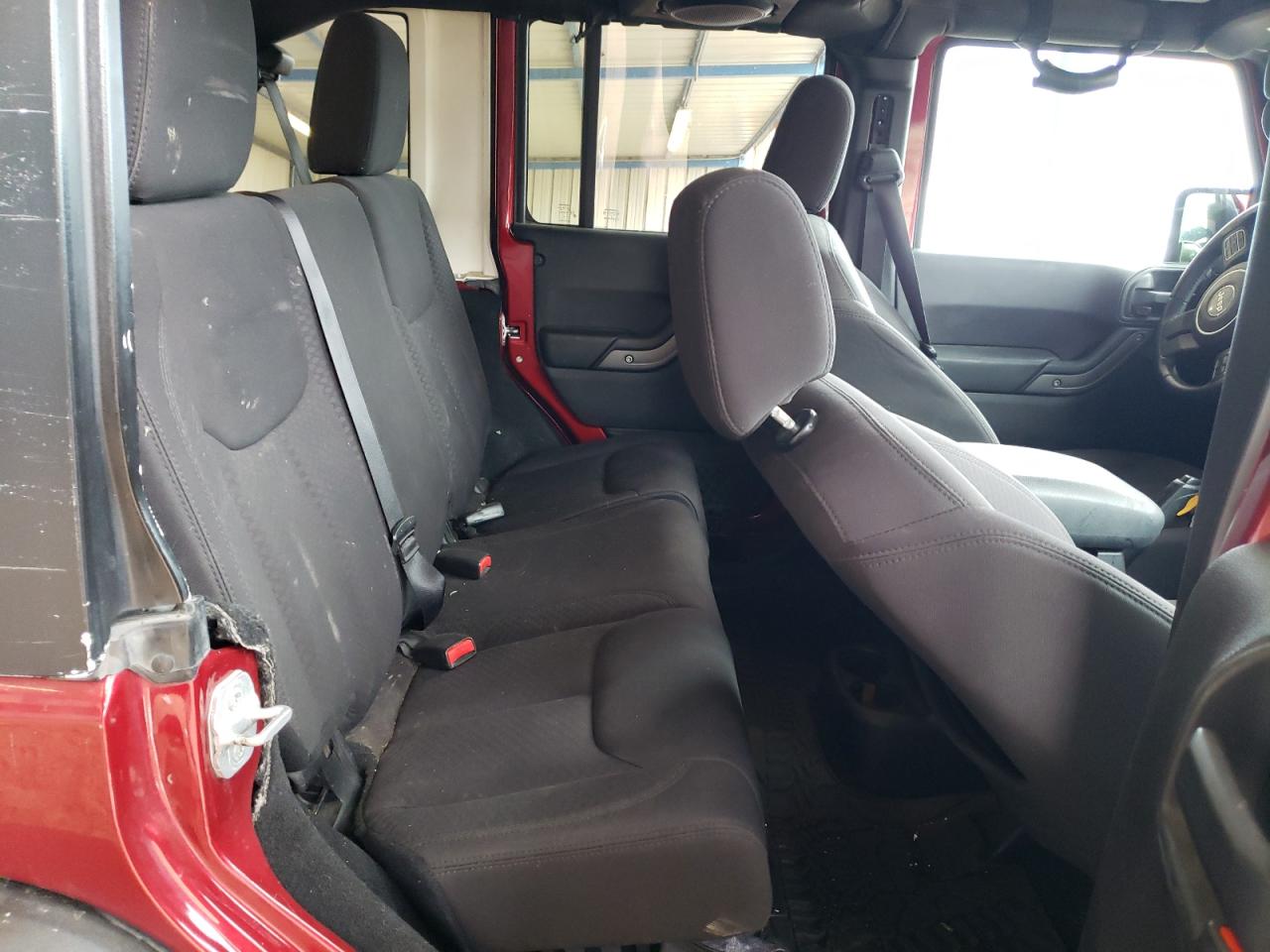 2013 Jeep Wrangler - Image 11
