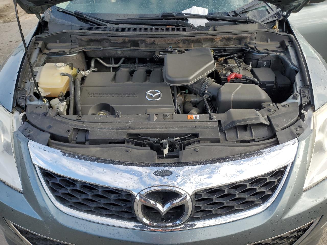 2011 Mazda CX-9 - Image 12