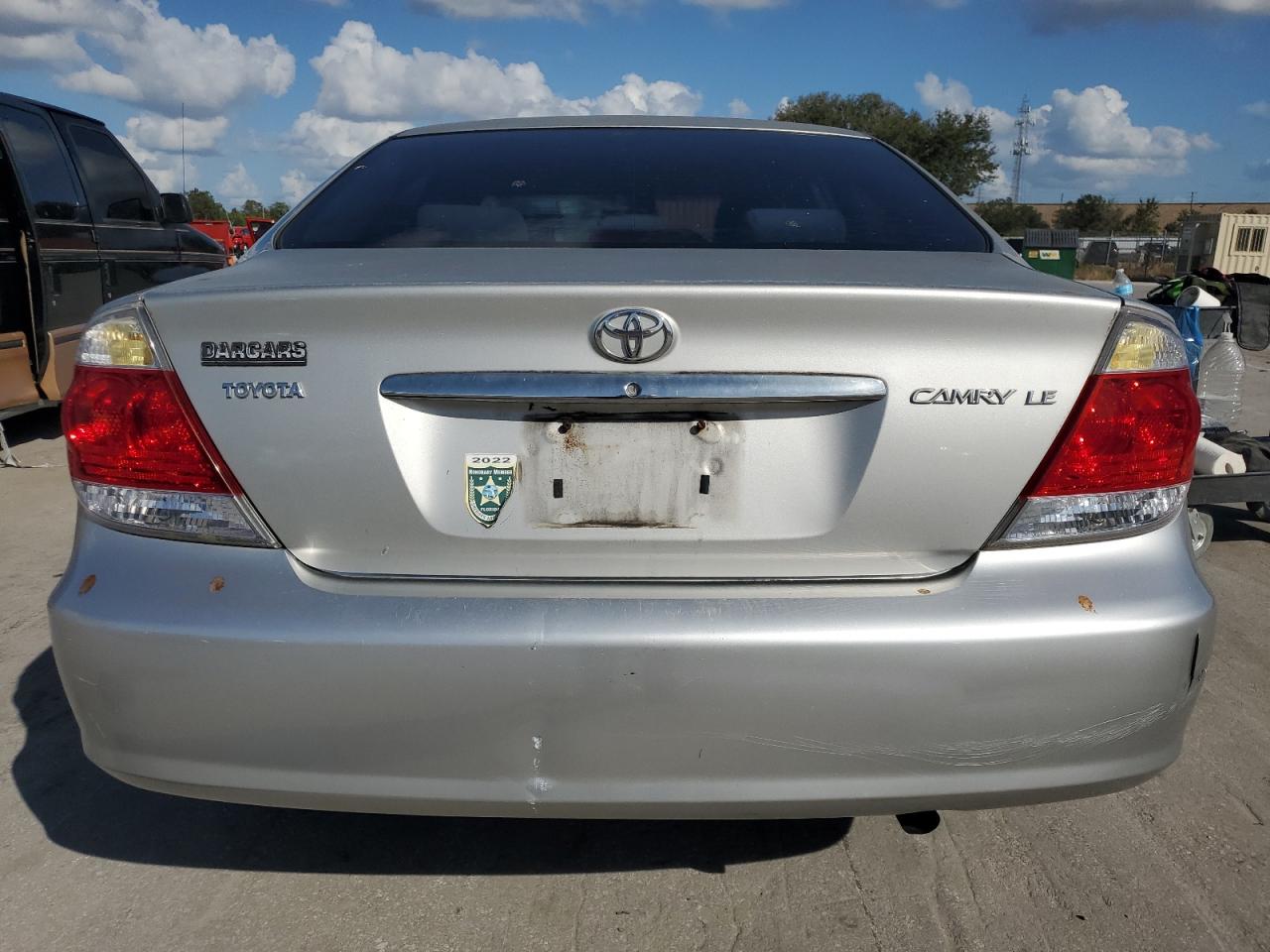 2005 Toyota Camry Le VIN: 4T1BE30K75U097092 Lot: 77485084