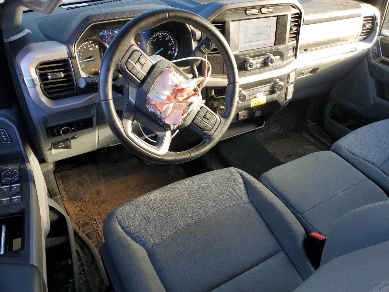 2023 Ford F-150 - Image 8