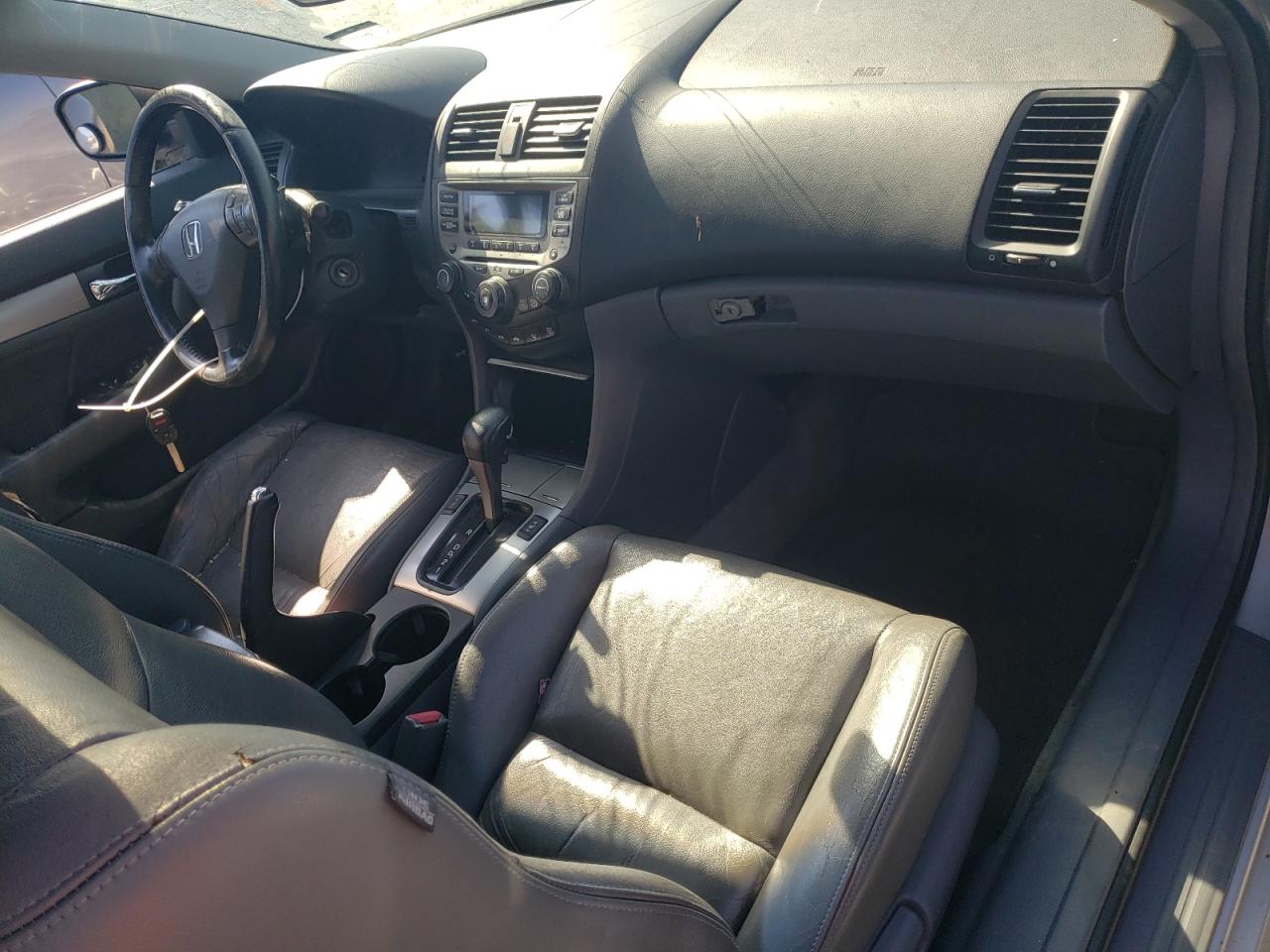 2006 Honda Accord - Image 8