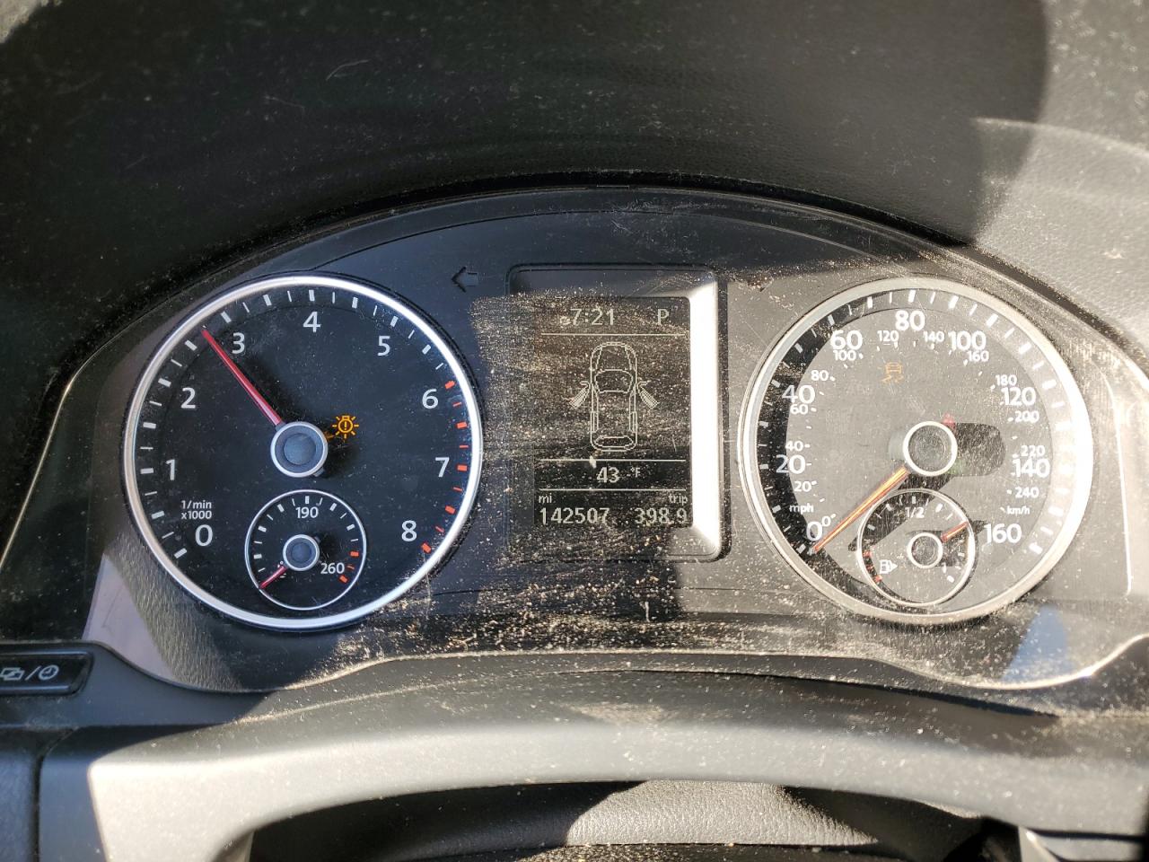 2015 Volkswagen Tiguan S VIN: WVGBV7AX2FW605783 Lot: 77115194