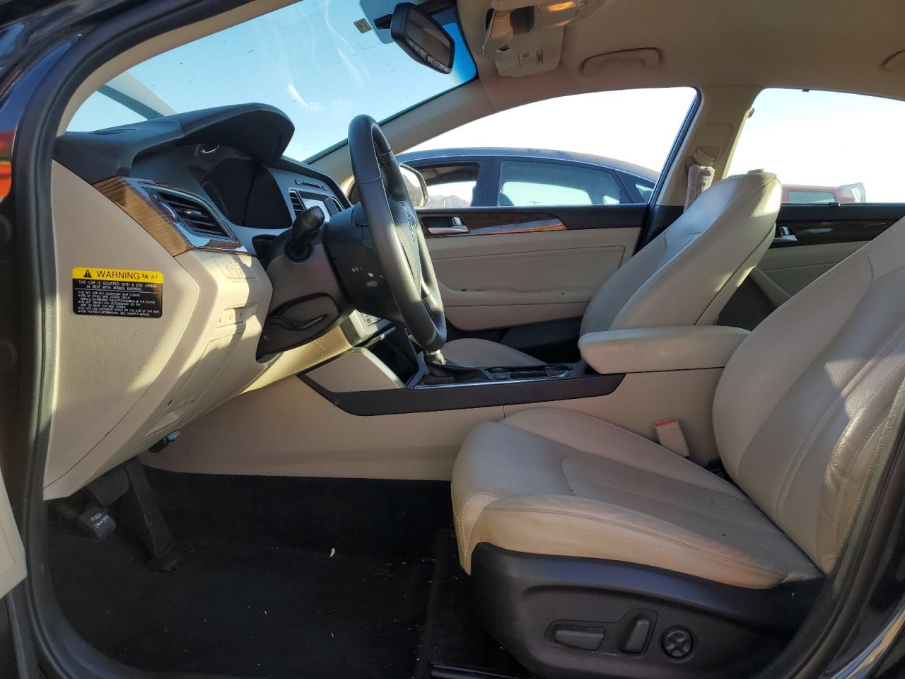2017 Hyundai Sonata - Image 7