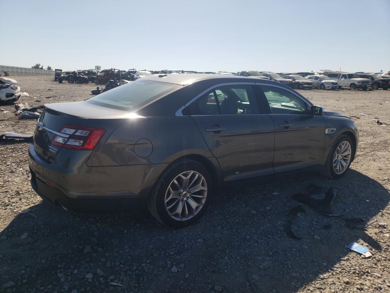 1FAHP2F89JG133510 2018 Ford Taurus Limited