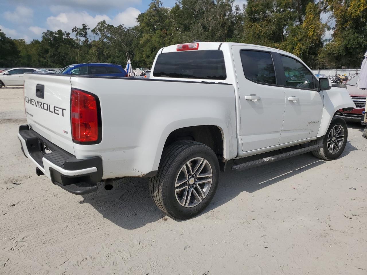 2021 Chevrolet Colorado - Image 3