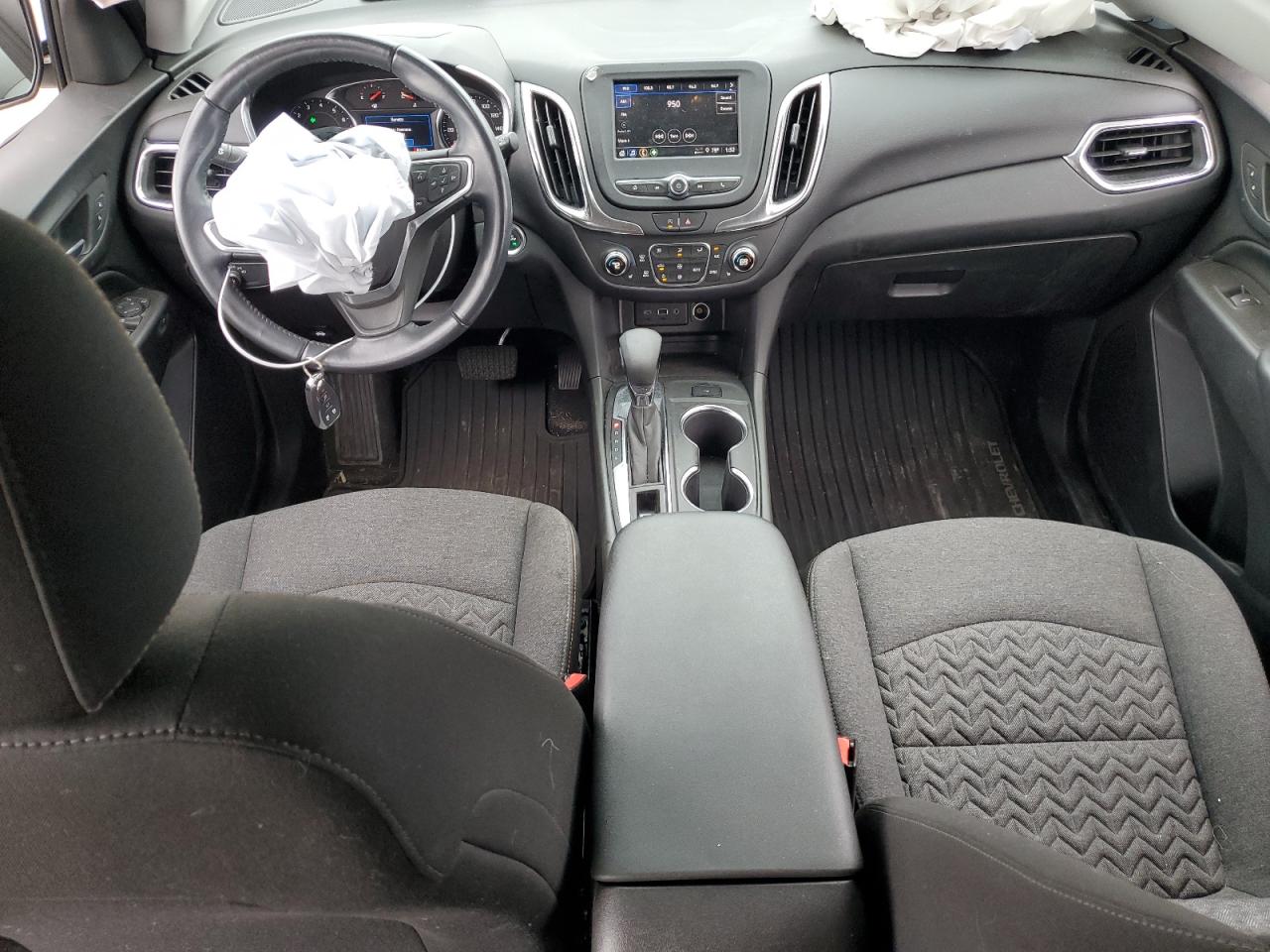 2022 Chevrolet Equinox - Image 8