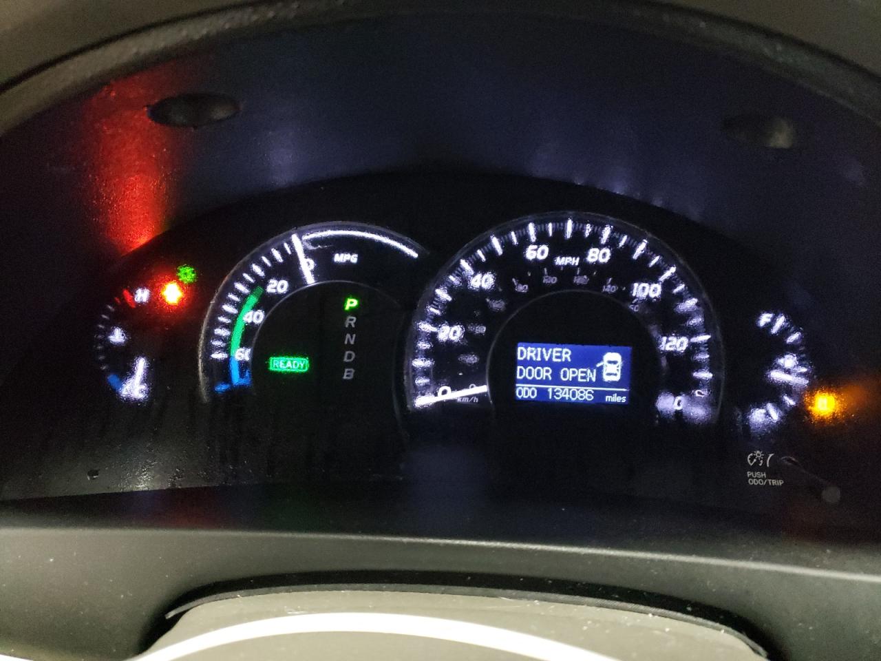 2011 Toyota Camry - Image 9