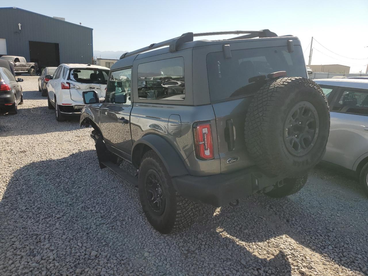2022 Ford Bronco - Image 2
