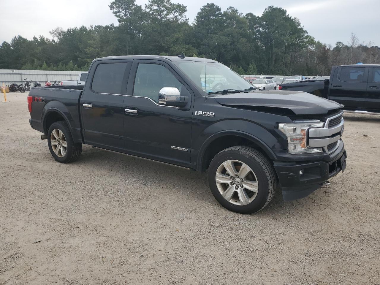 2018 Ford F-150 - Image 4