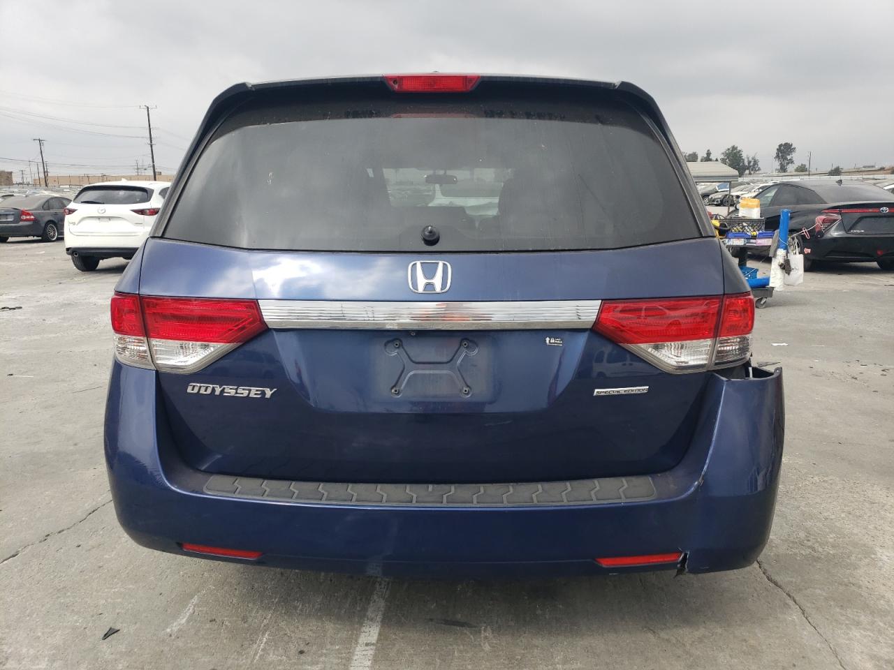 2016 Honda Odyssey - Image 6
