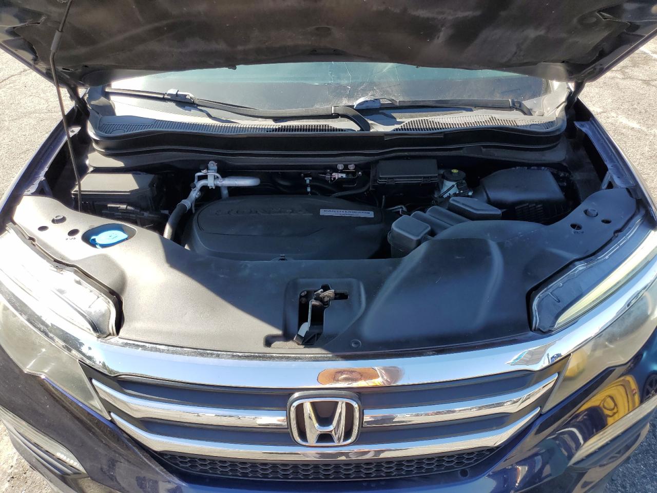 2016 Honda Pilot - Image 13