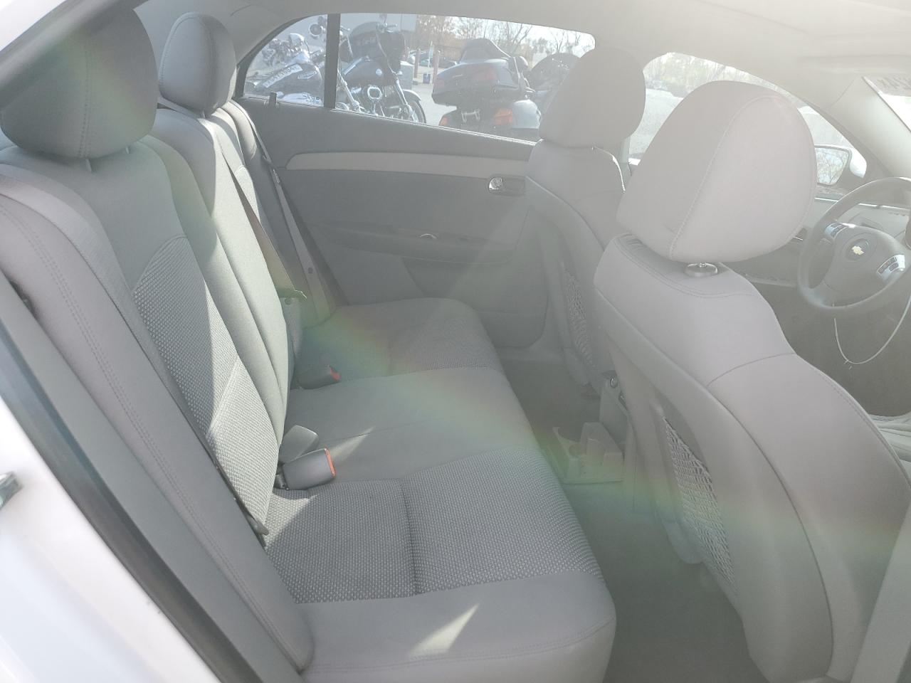 2012 Chevrolet Malibu - Image 10