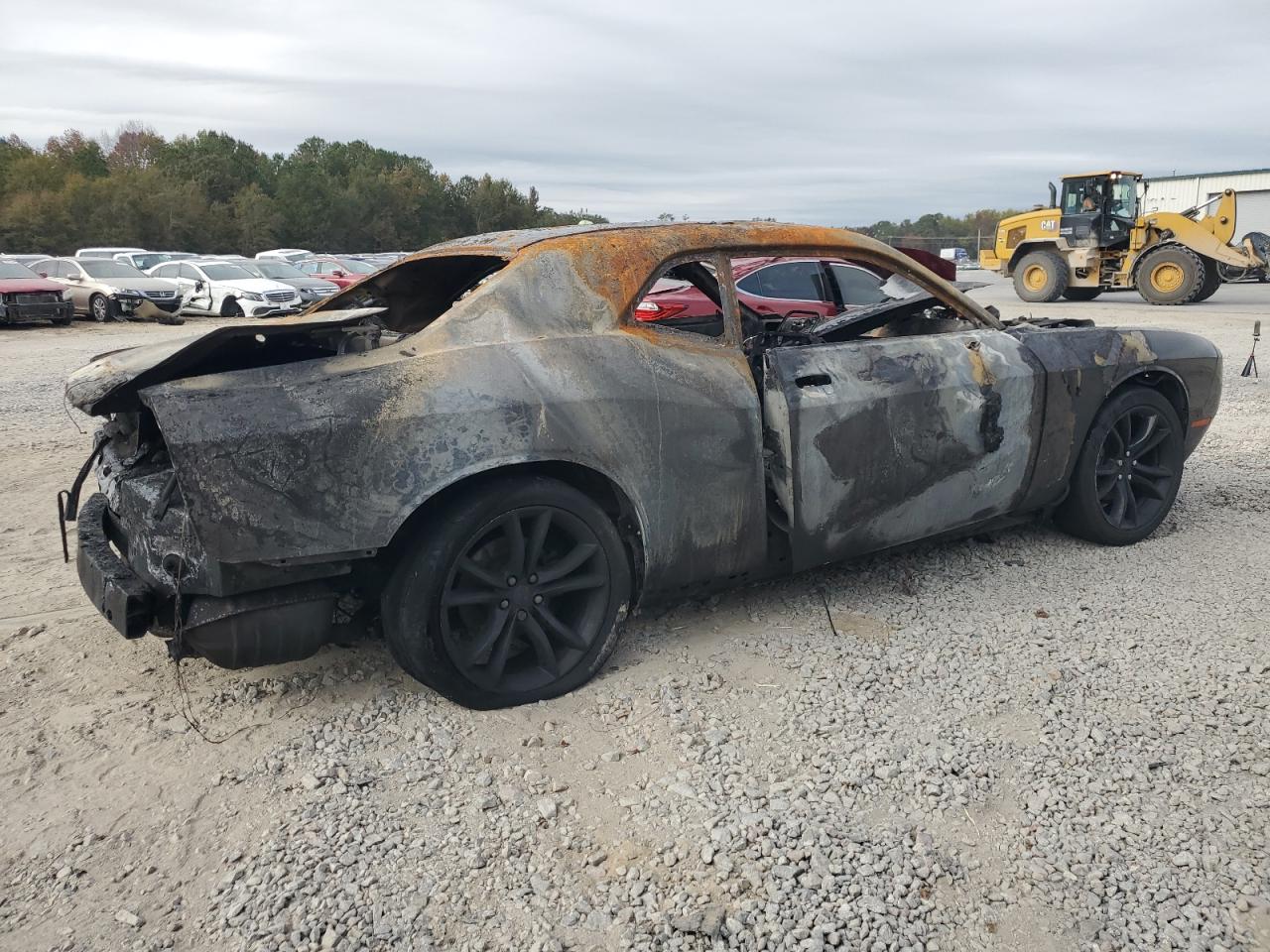 2016 Dodge Challenger - Image 3