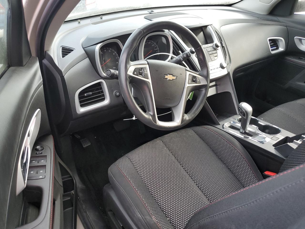 2015 Chevrolet Equinox - Image 8