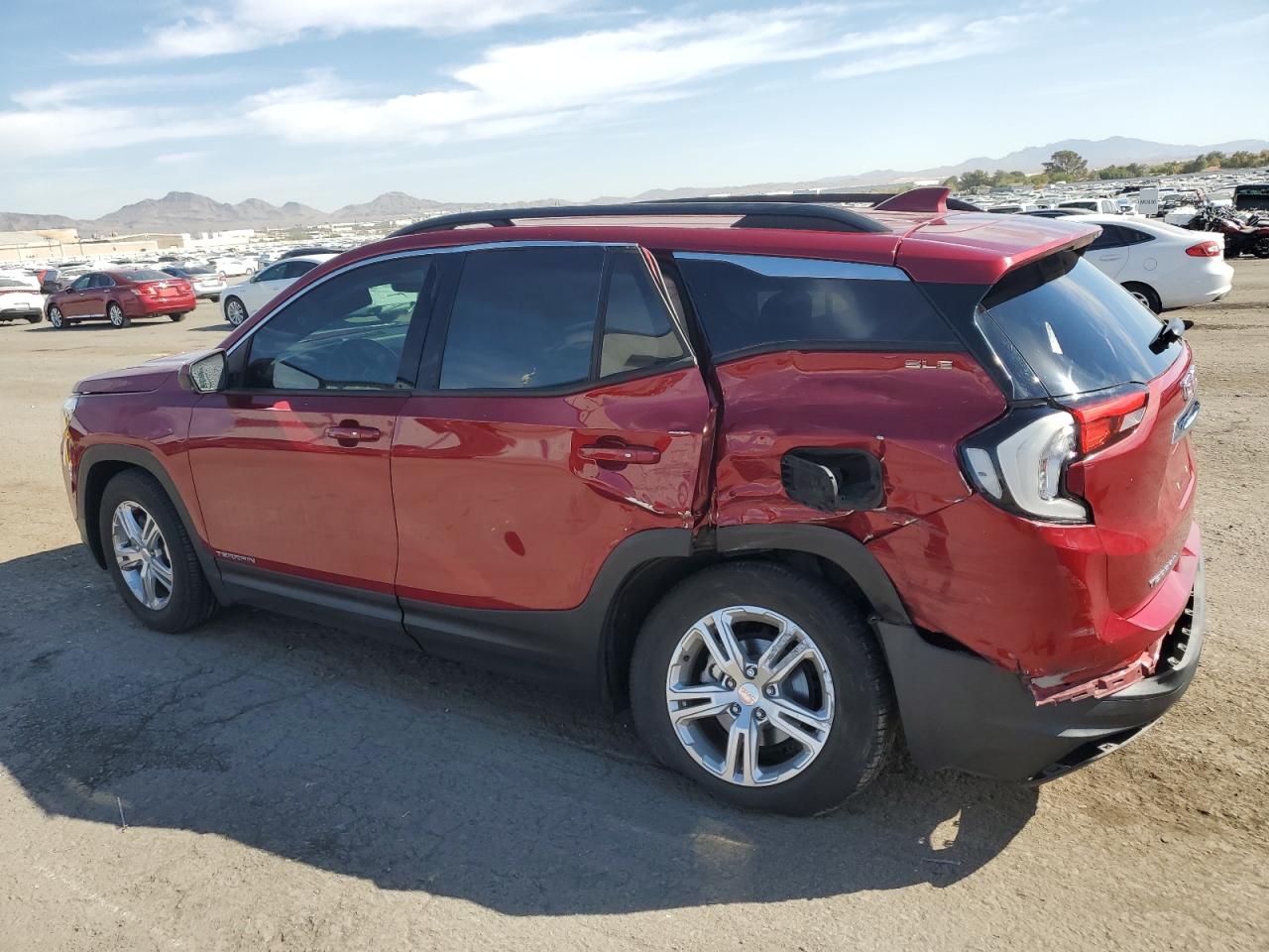 2020 GMC Terrain - Image 2