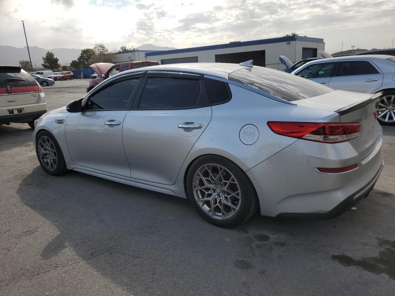 2019 Kia Optima Lx VIN: 5XXGT4L36KG287560 Lot: 74721484