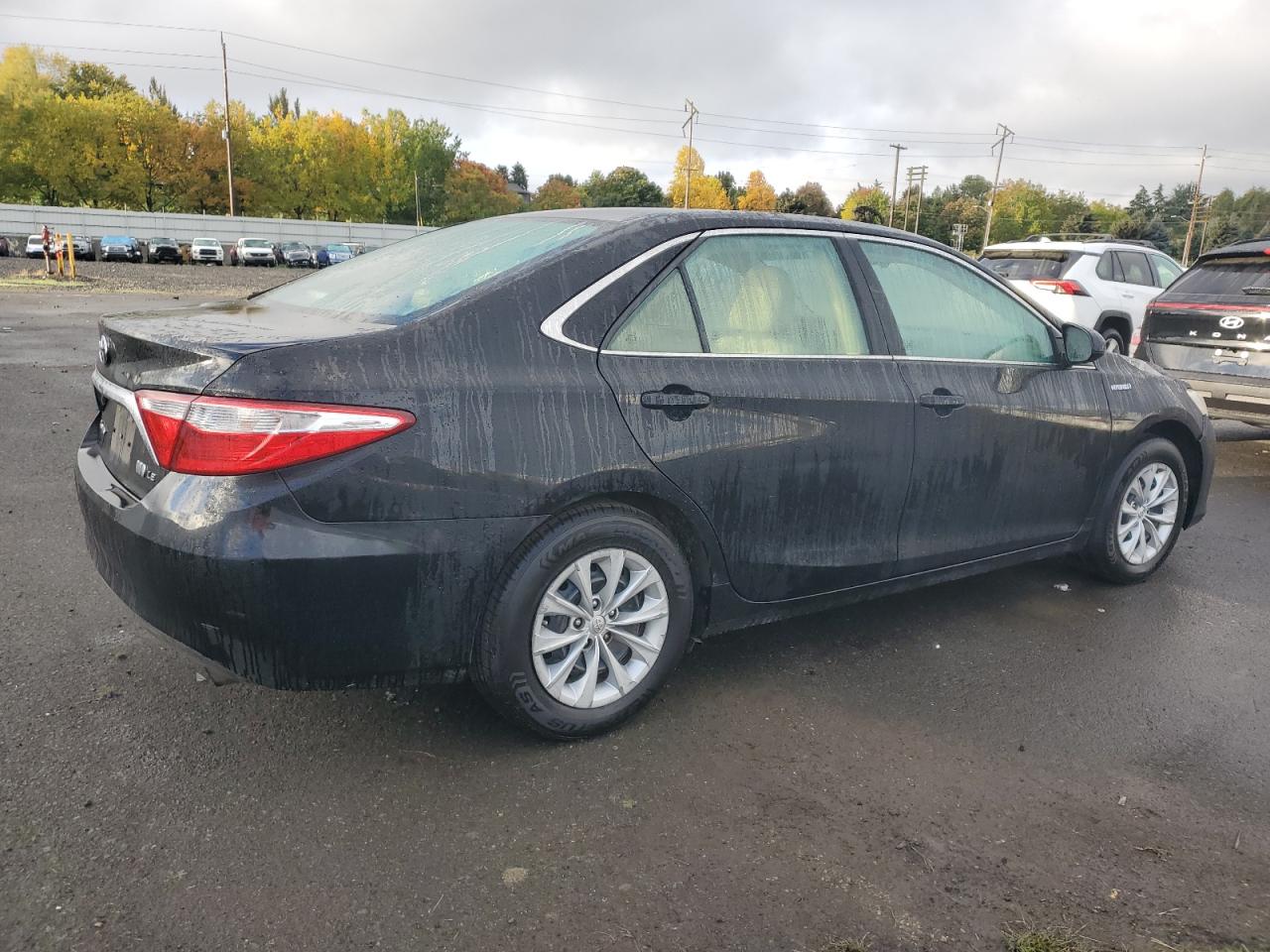 VIN 4T1BD1FK8GU188339 2016 TOYOTA CAMRY no.3