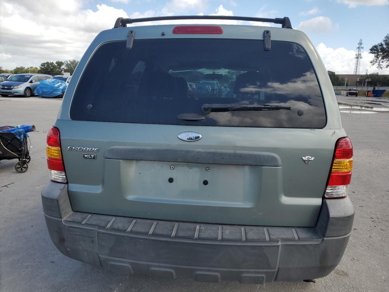 2005 Ford Escape Xlt VIN: 1FMYU03135KE33198 Lot: 75321764