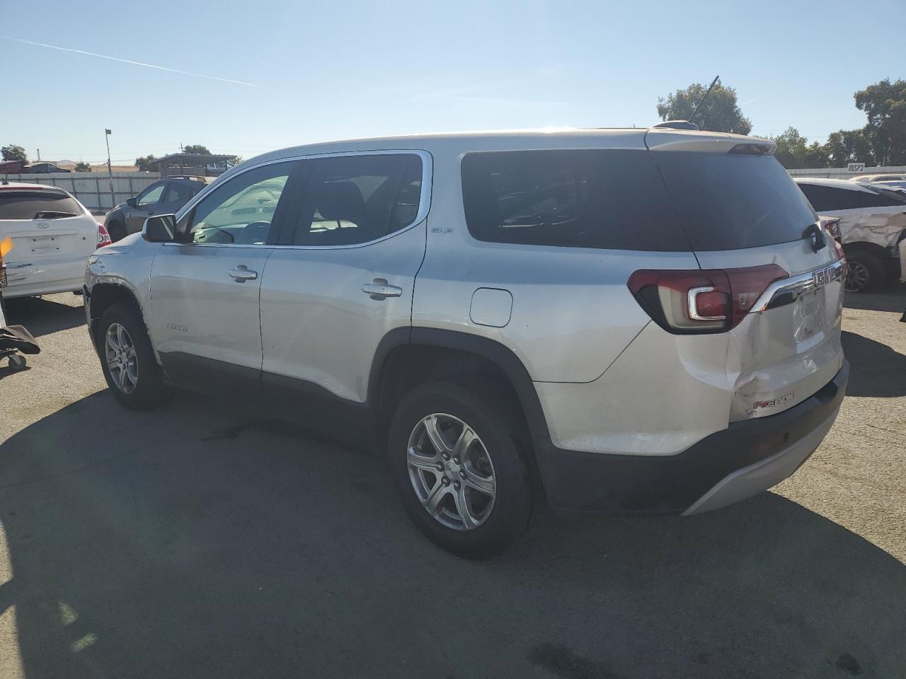 VIN 1GKKNKLA8JZ168139 2018 GMC ACADIA no.2