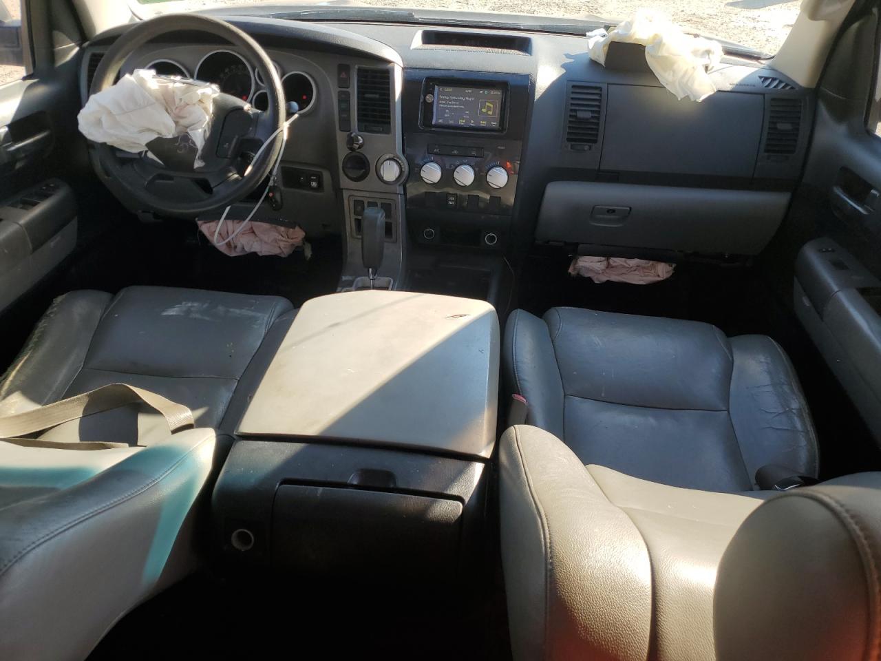 2010 Toyota Tundra - Image 8