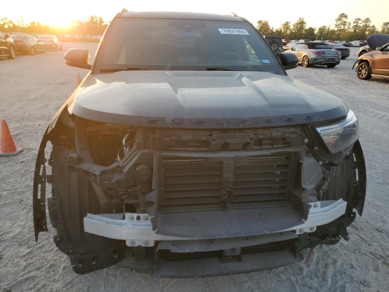 2021 Ford Explorer - Image 5