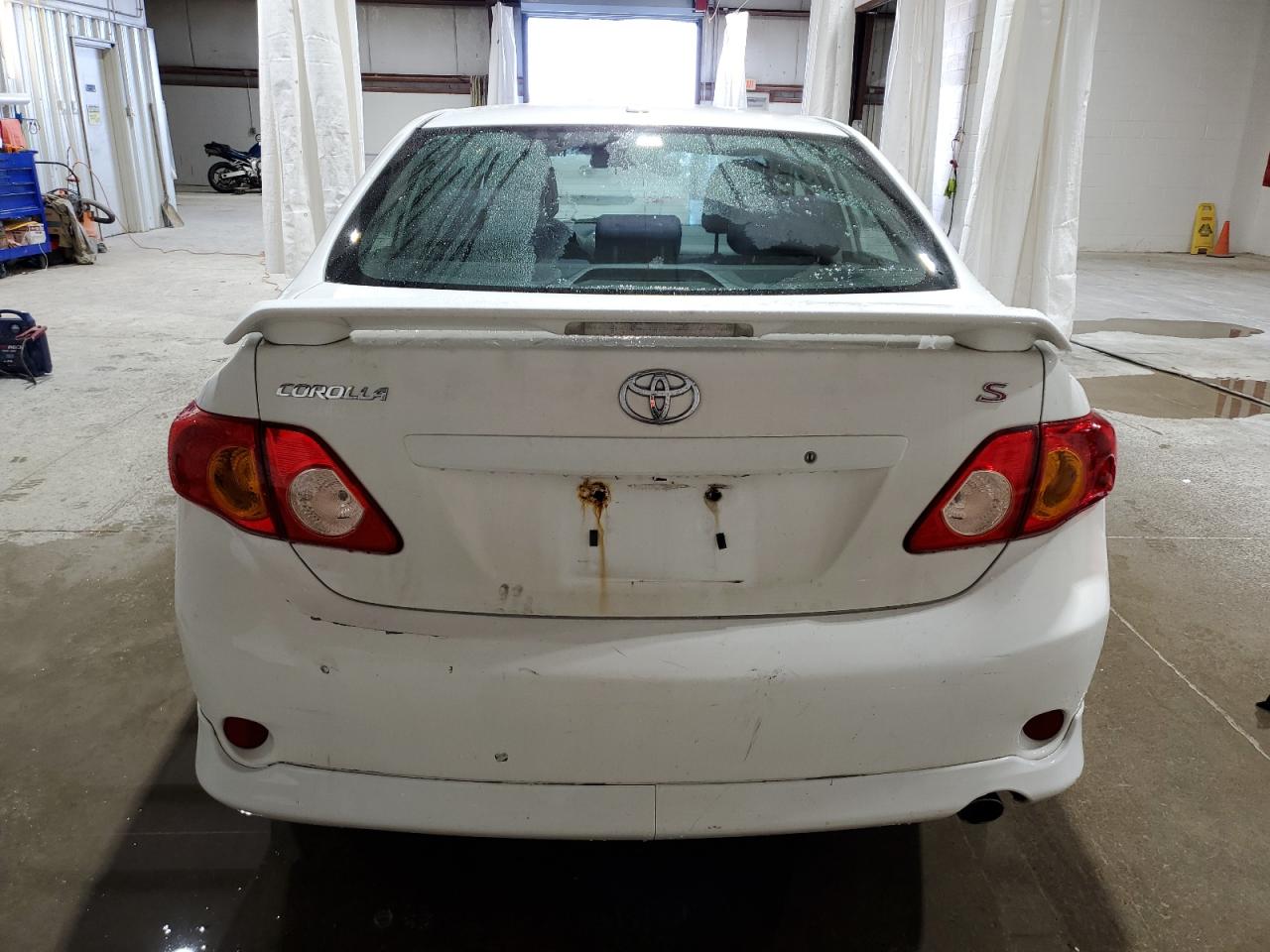 2010 Toyota Corolla Base VIN: 2T1BU4EE7AC243210 Lot: 76932664