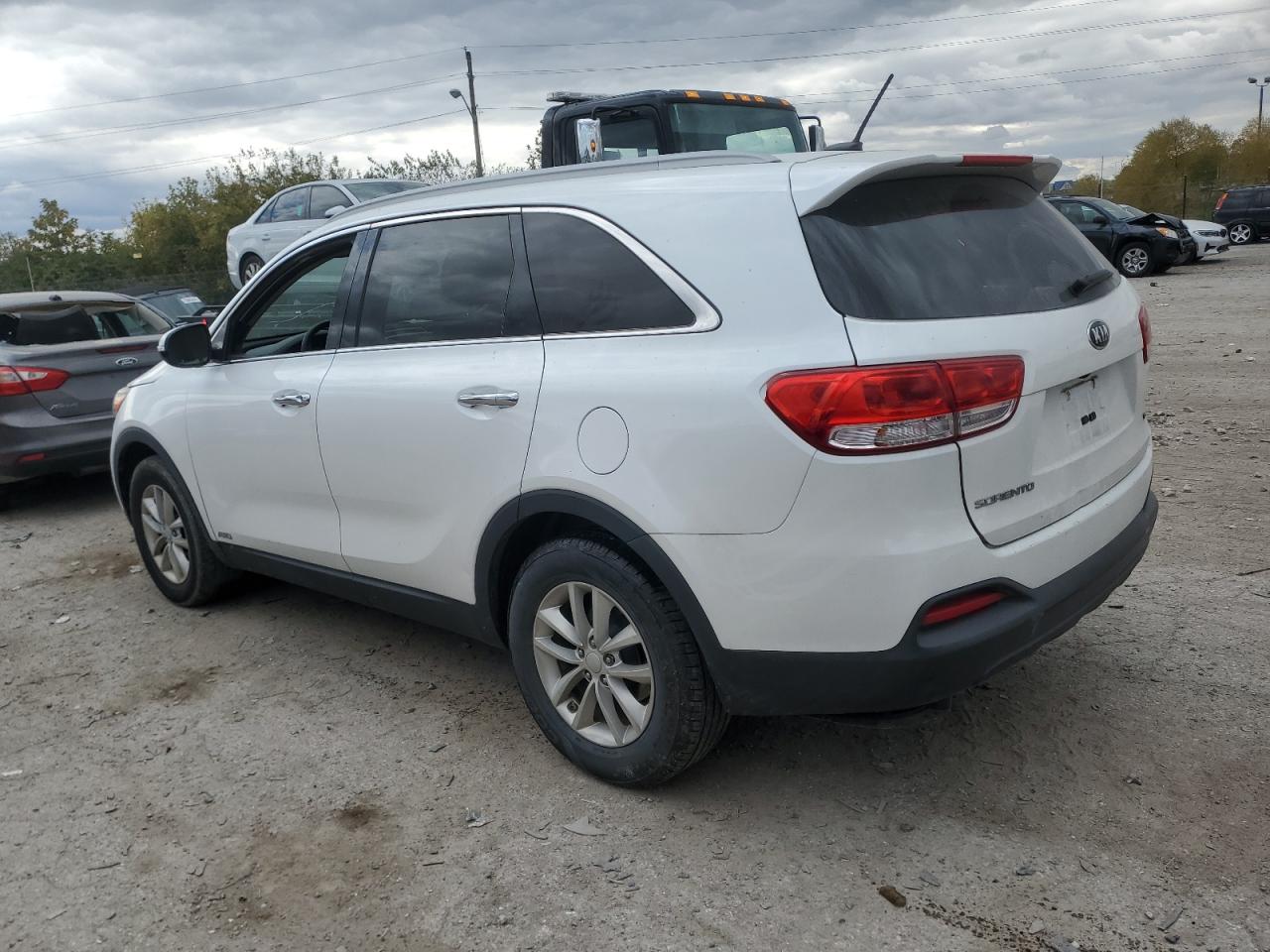 2017 Kia Sorento - Image 2