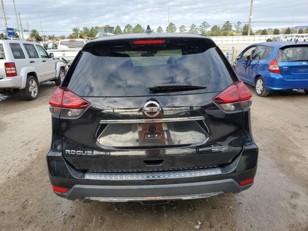 2019 Nissan Rogue S VIN: 5N1AT2MT8KC769967 Lot: 75952244