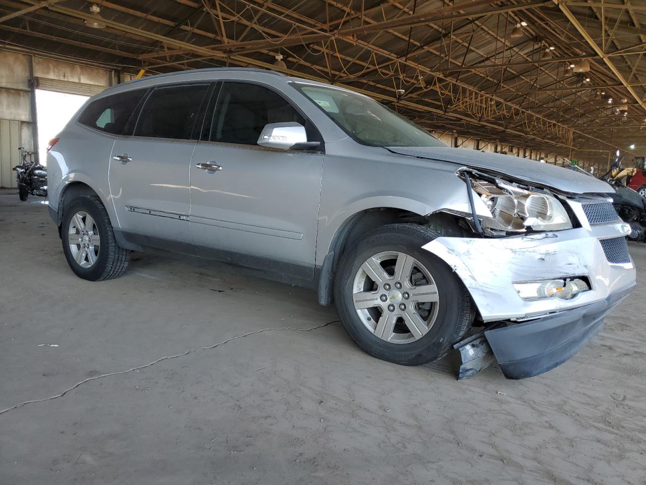 2012 Chevrolet Traverse - Image 4