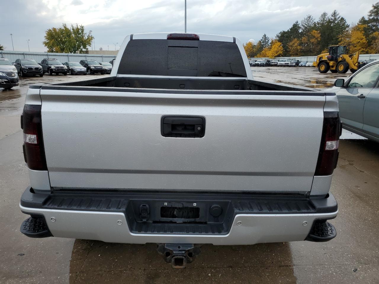 2017 GMC Sierra - Image 6