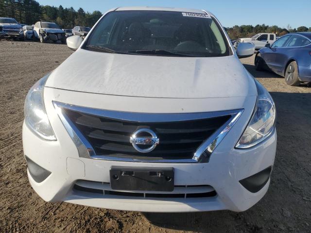  NISSAN VERSA 2016 Белы