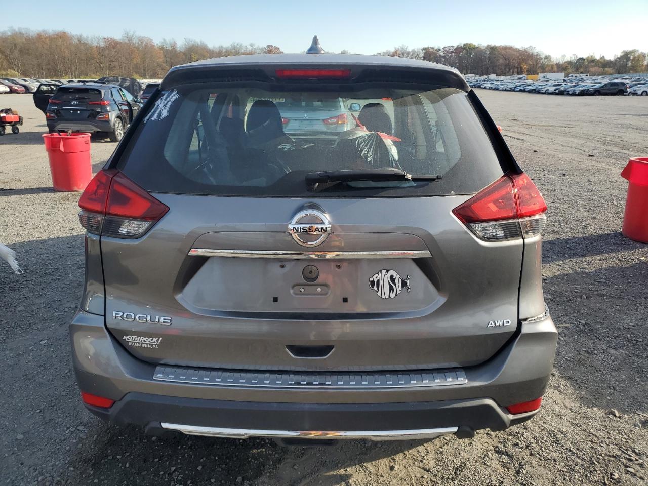 2018 Nissan Rogue - Image 6