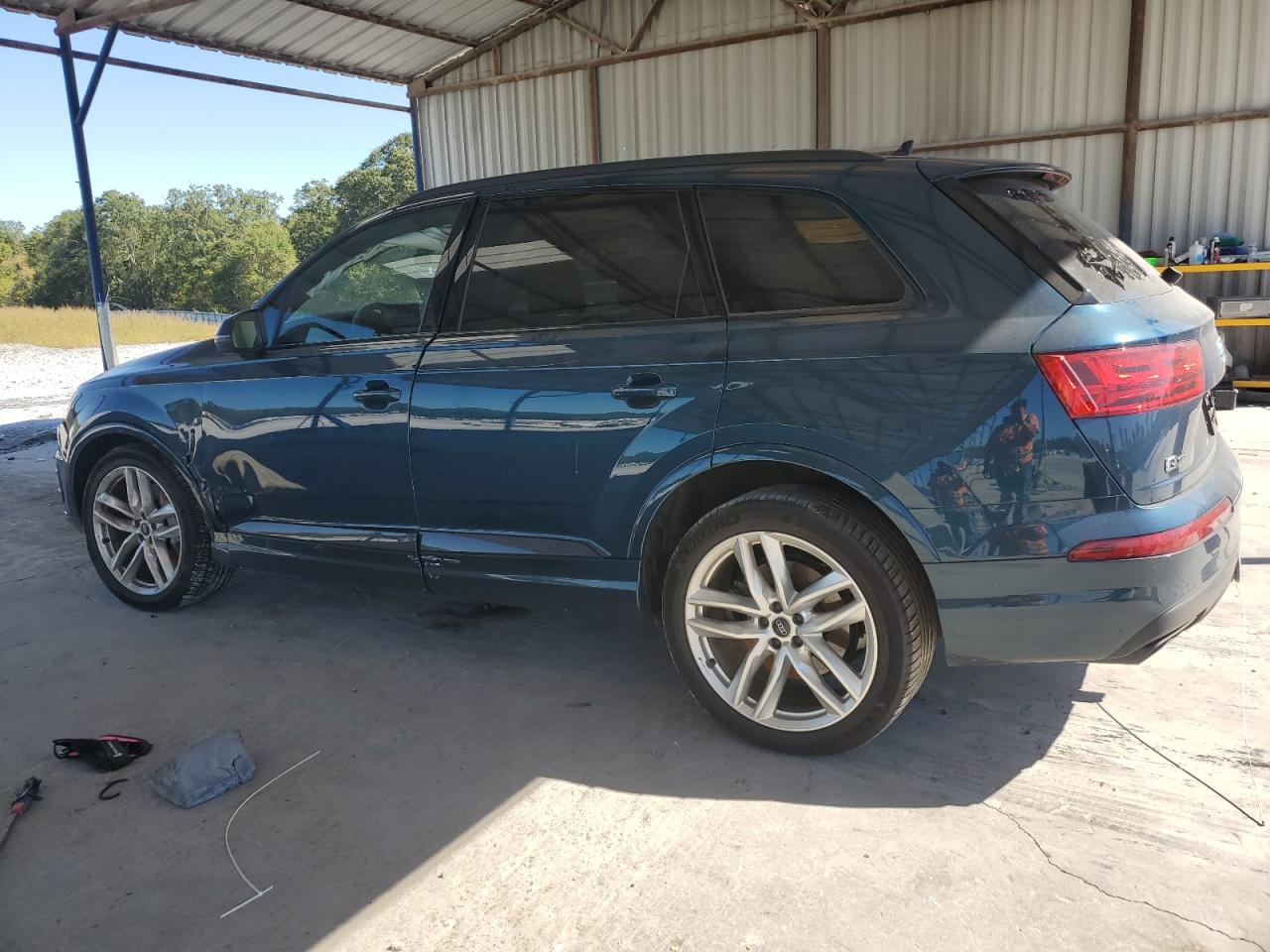 2018 Audi Q7 - Image 2