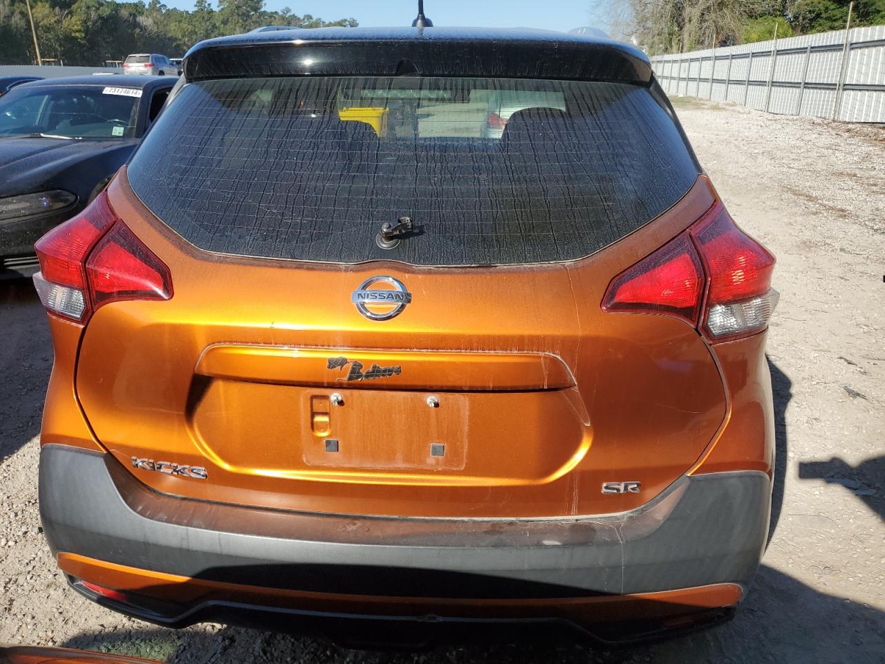 3N1CP5CUXJL504938 2018 Nissan Kicks S