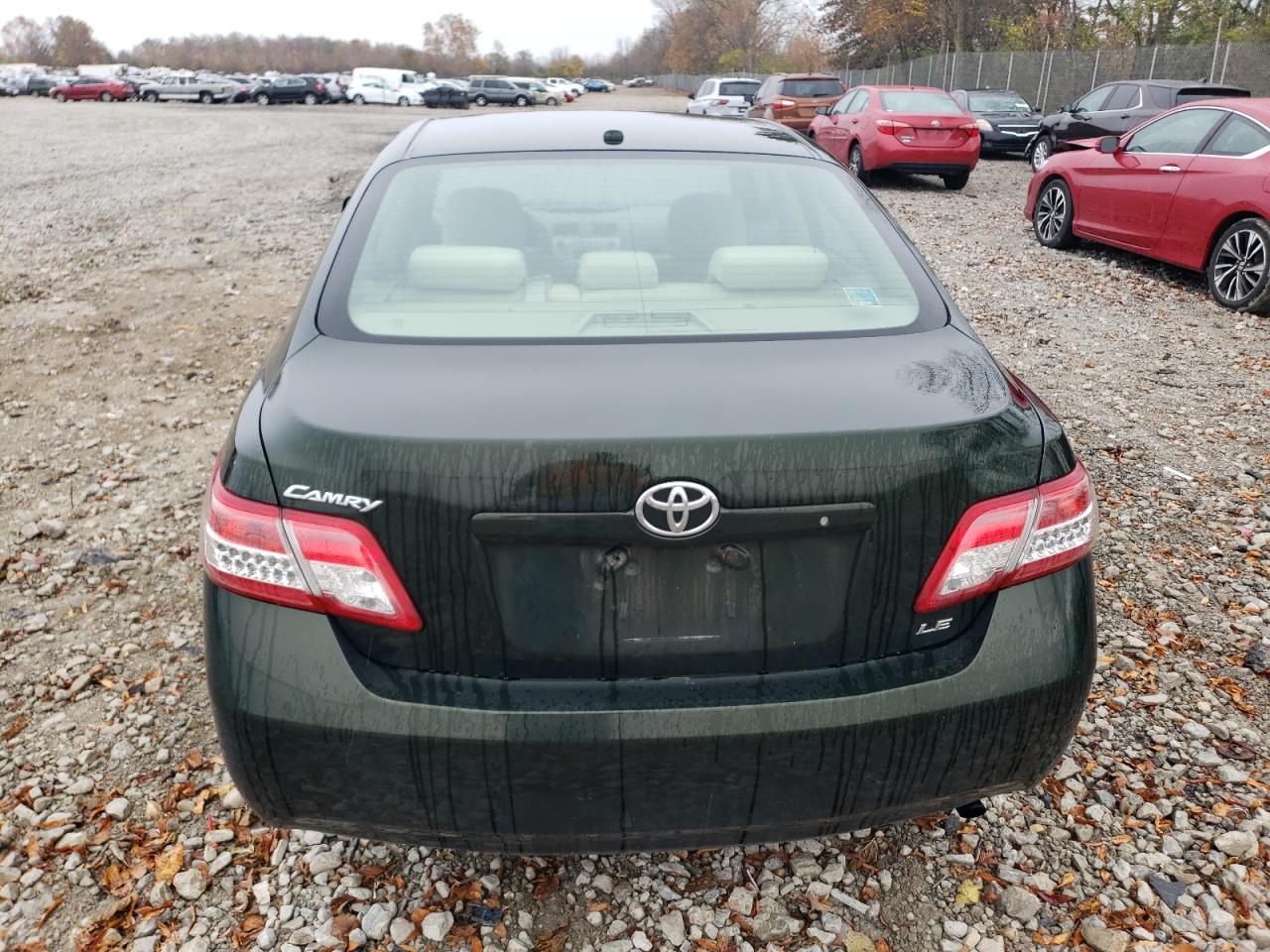 2011 Toyota Camry - Image 6