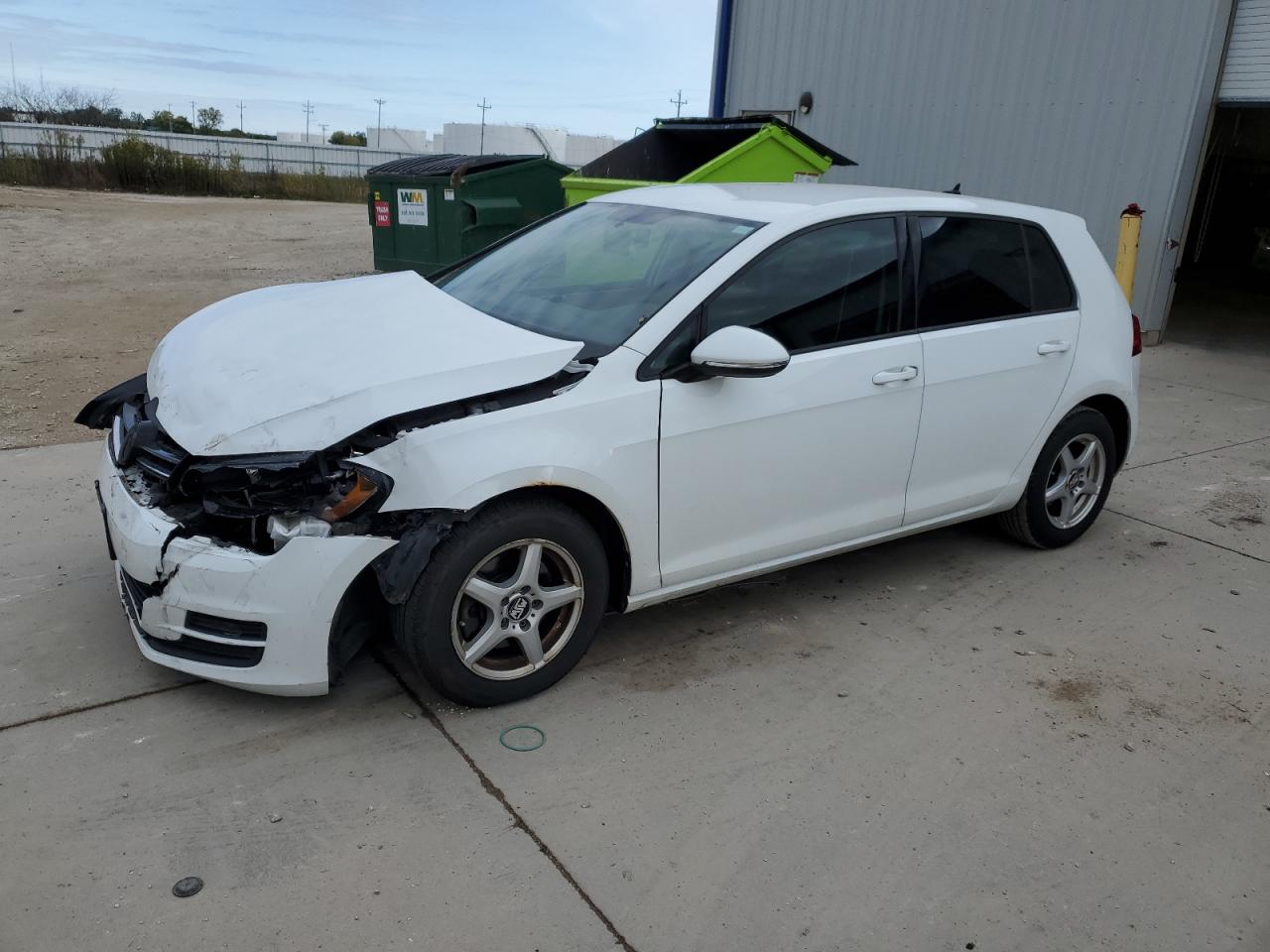 2015 Volkswagen Golf - Image 1