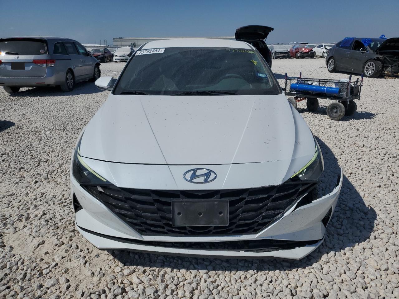 2021 Hyundai Elantra - Image 5