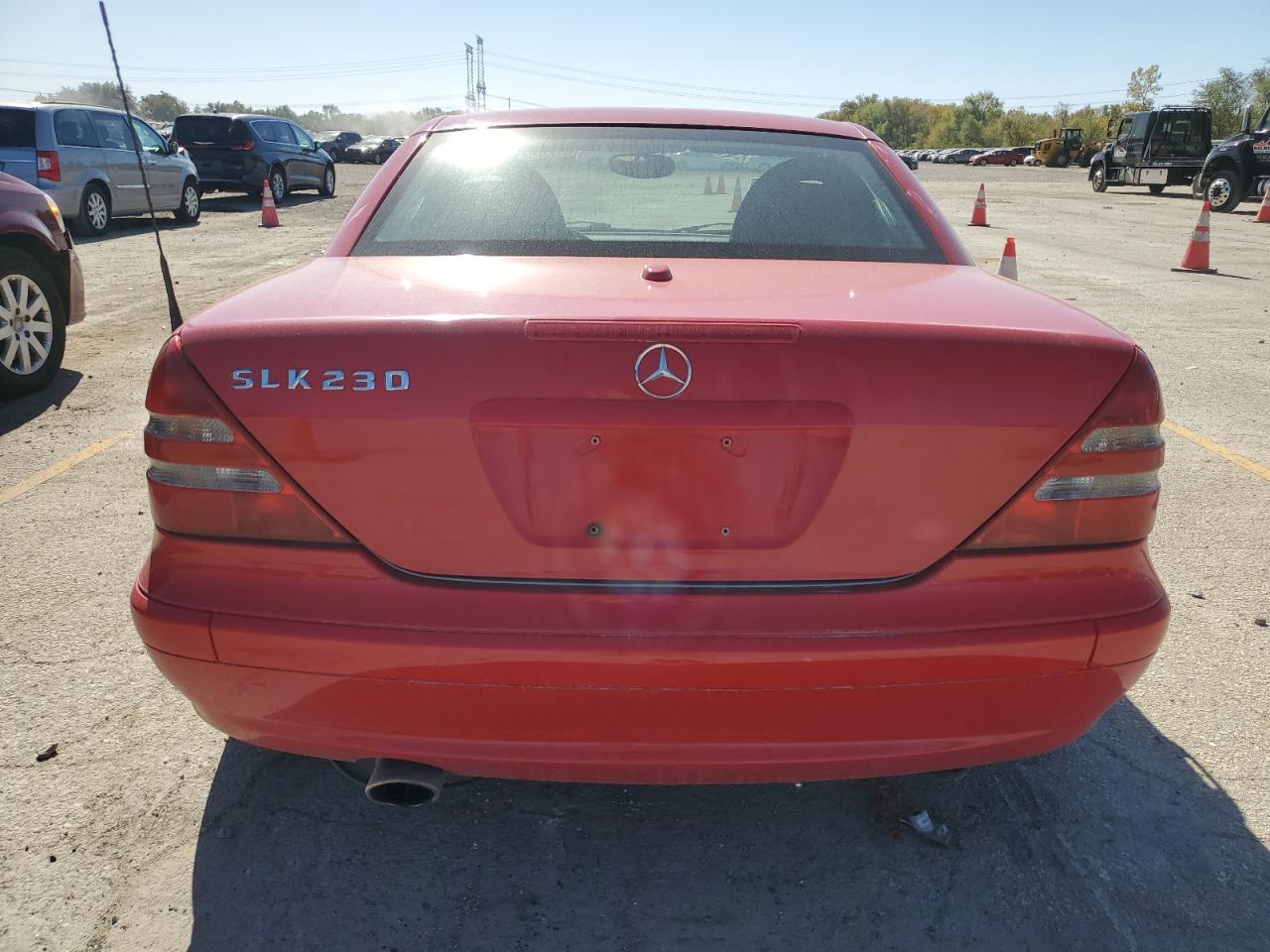 2001 Mercedes-Benz Slk 230 Kompressor VIN: WDBKK49F11F188185 Lot: 75287364