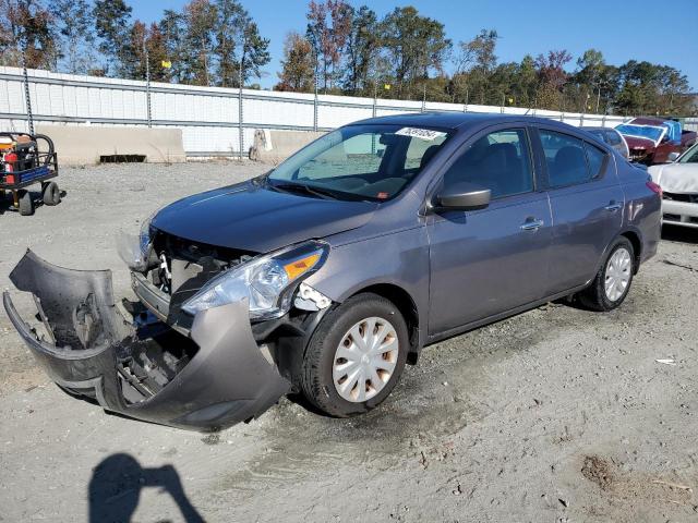  NISSAN VERSA 2015 Серый