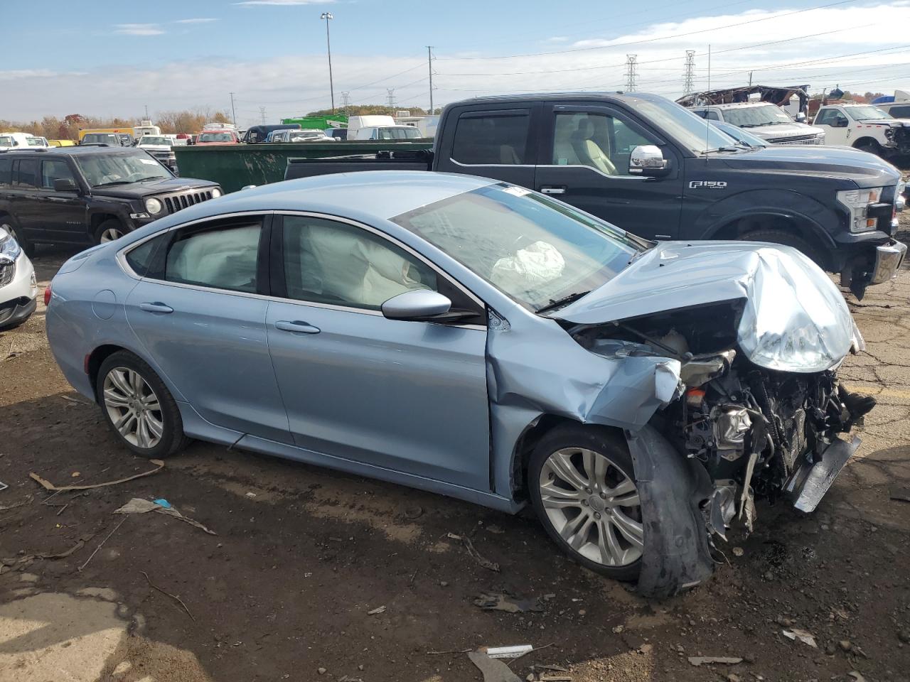 2015 Chrysler 200 - Image 4