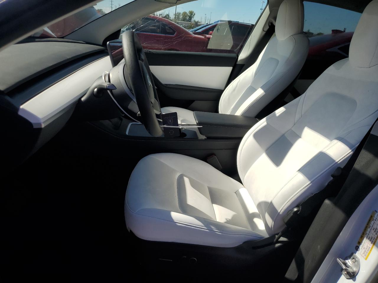 7SAYGAEE9NF396109 2022 Tesla Model Y