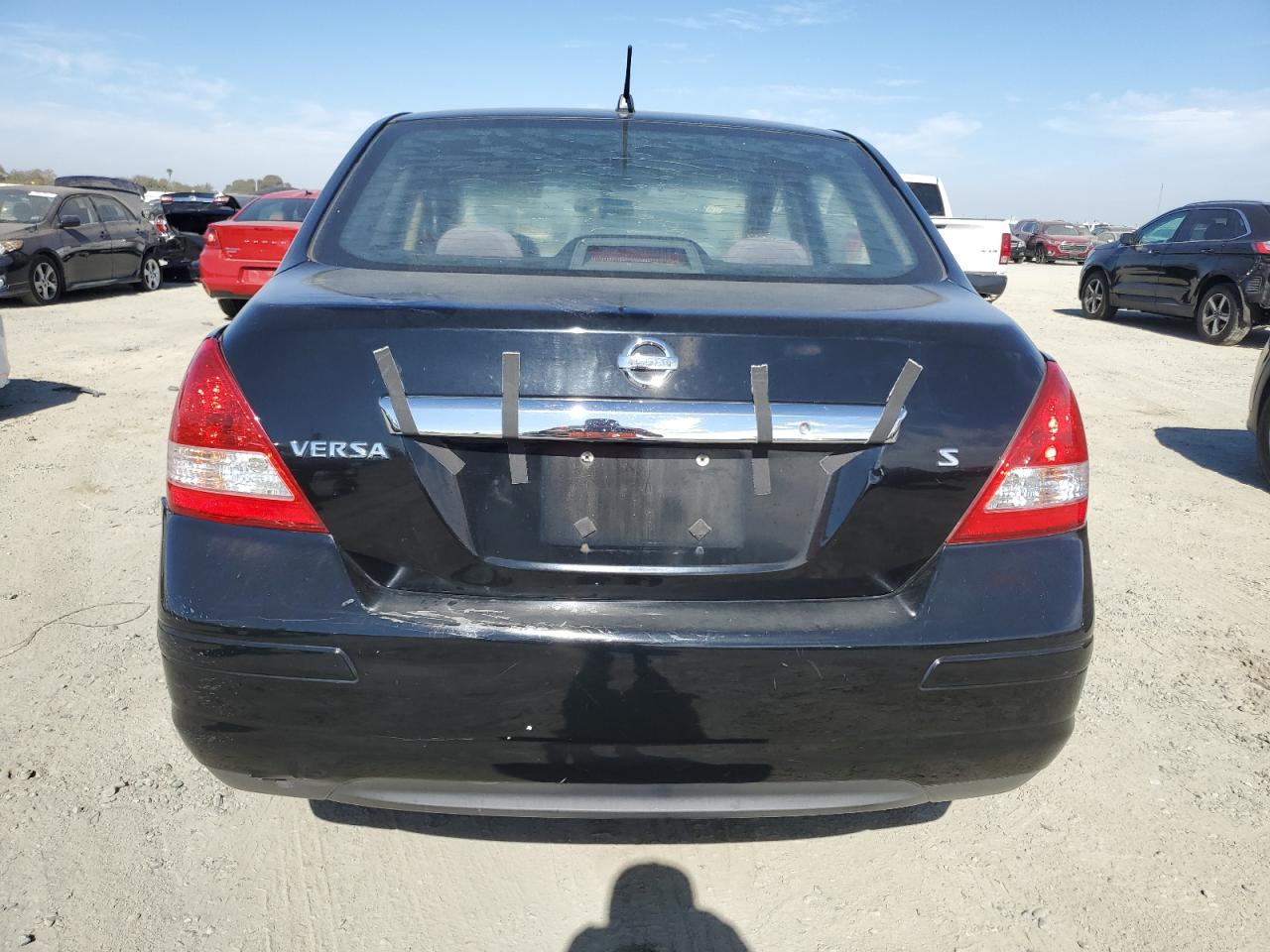 2007 Nissan Versa S VIN: 3N1BC11E57L436374 Lot: 77807304