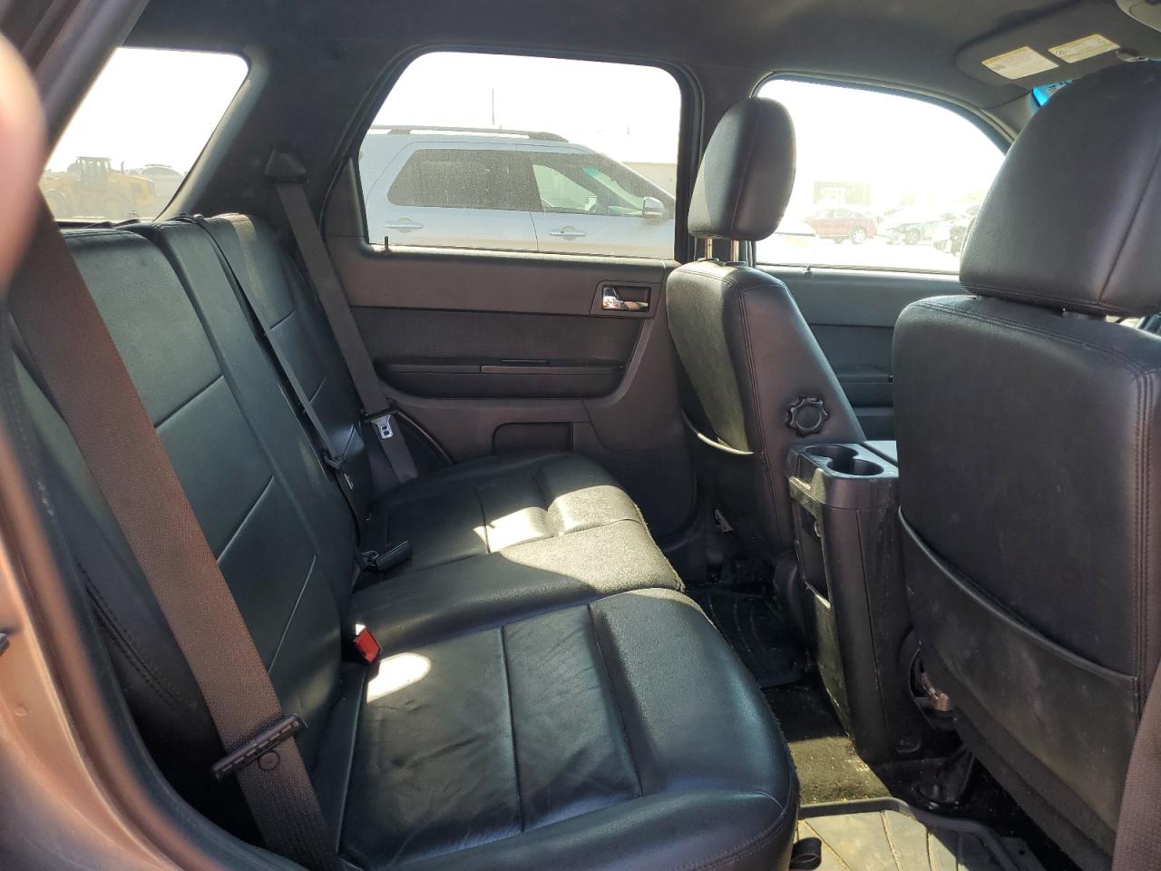 2012 Ford Escape - Image 11