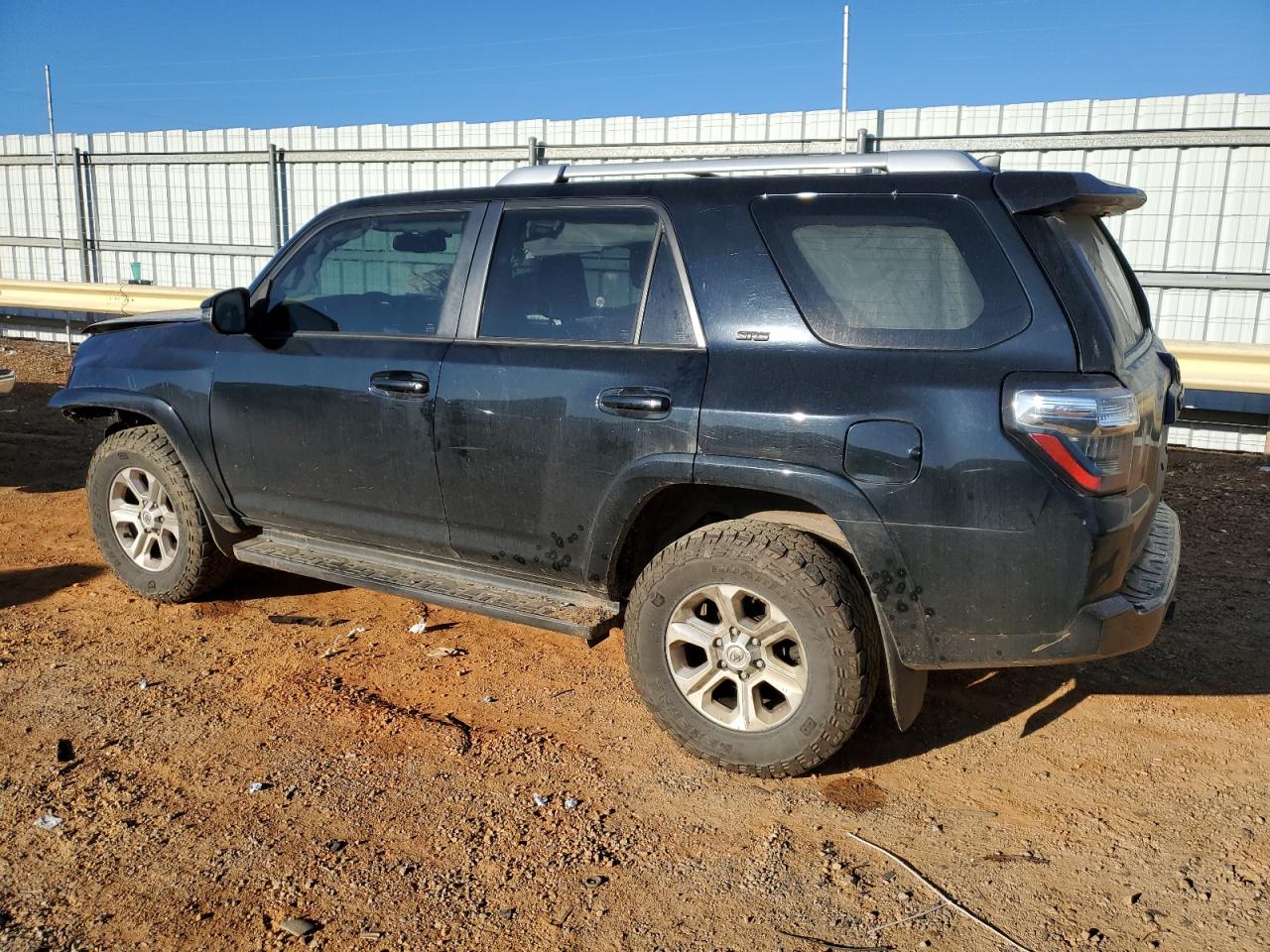 VIN JTEBU5JR4G5304920 2016 TOYOTA 4RUNNER no.2